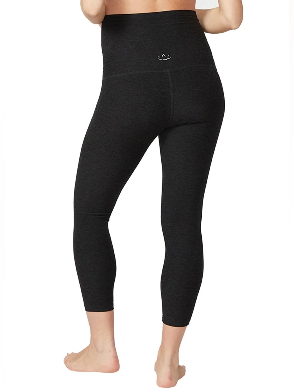 Beyond Yoga Spacedye Love the Bump Capri Maternity Leggings - Darkest Night - M
